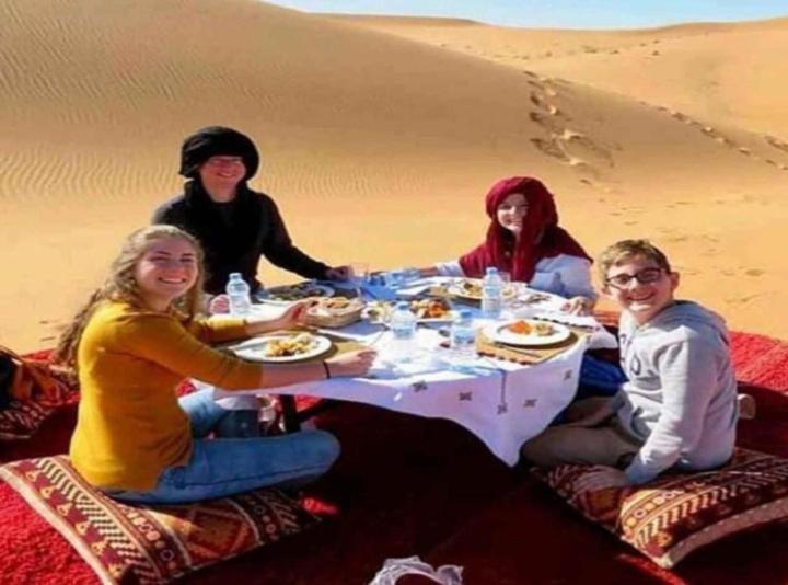 Merzouga Top Luxury Camp Eksteriør billede